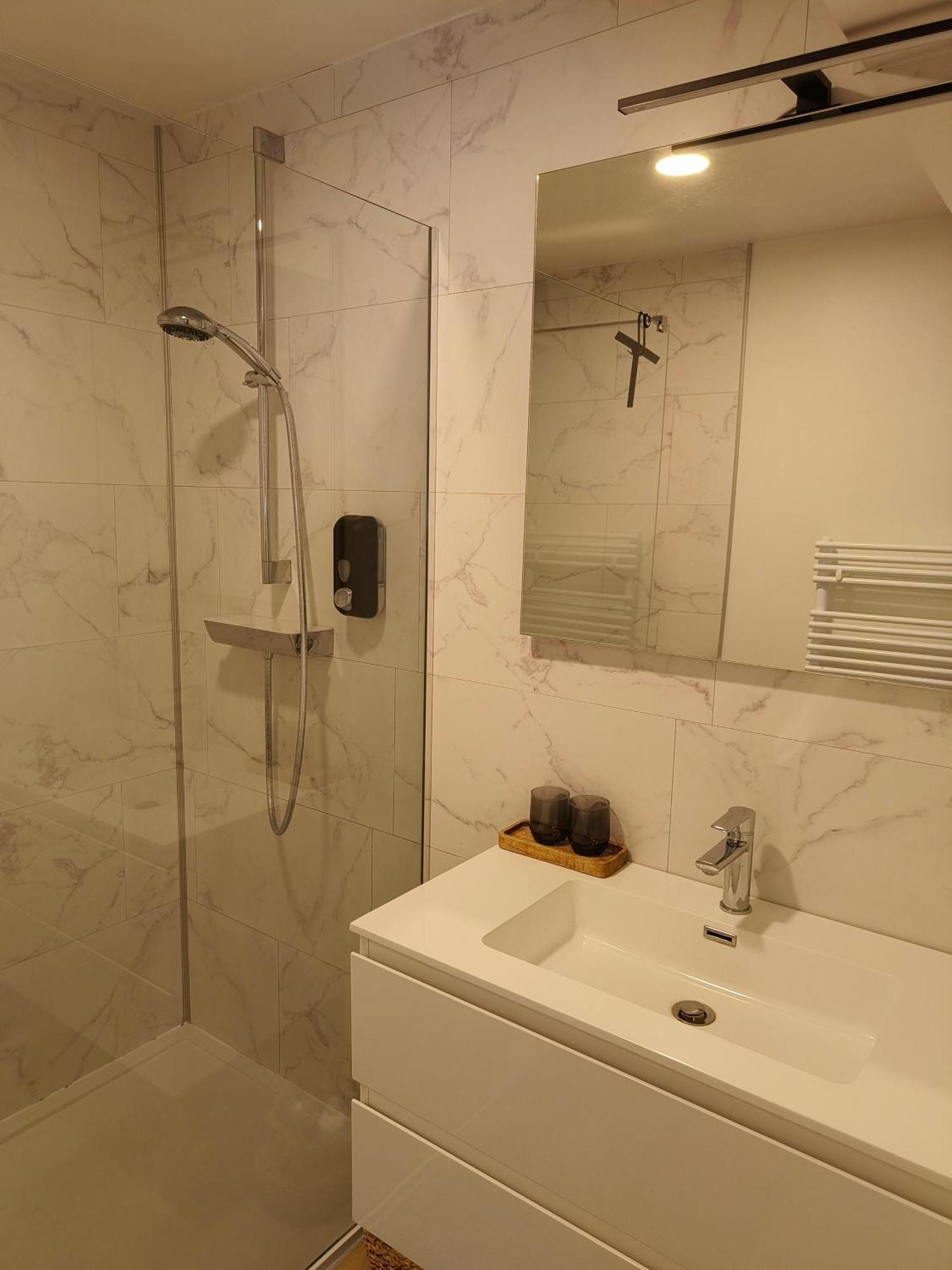 Maison De Marcel Big House Near Centre Free Parking Holiday home *